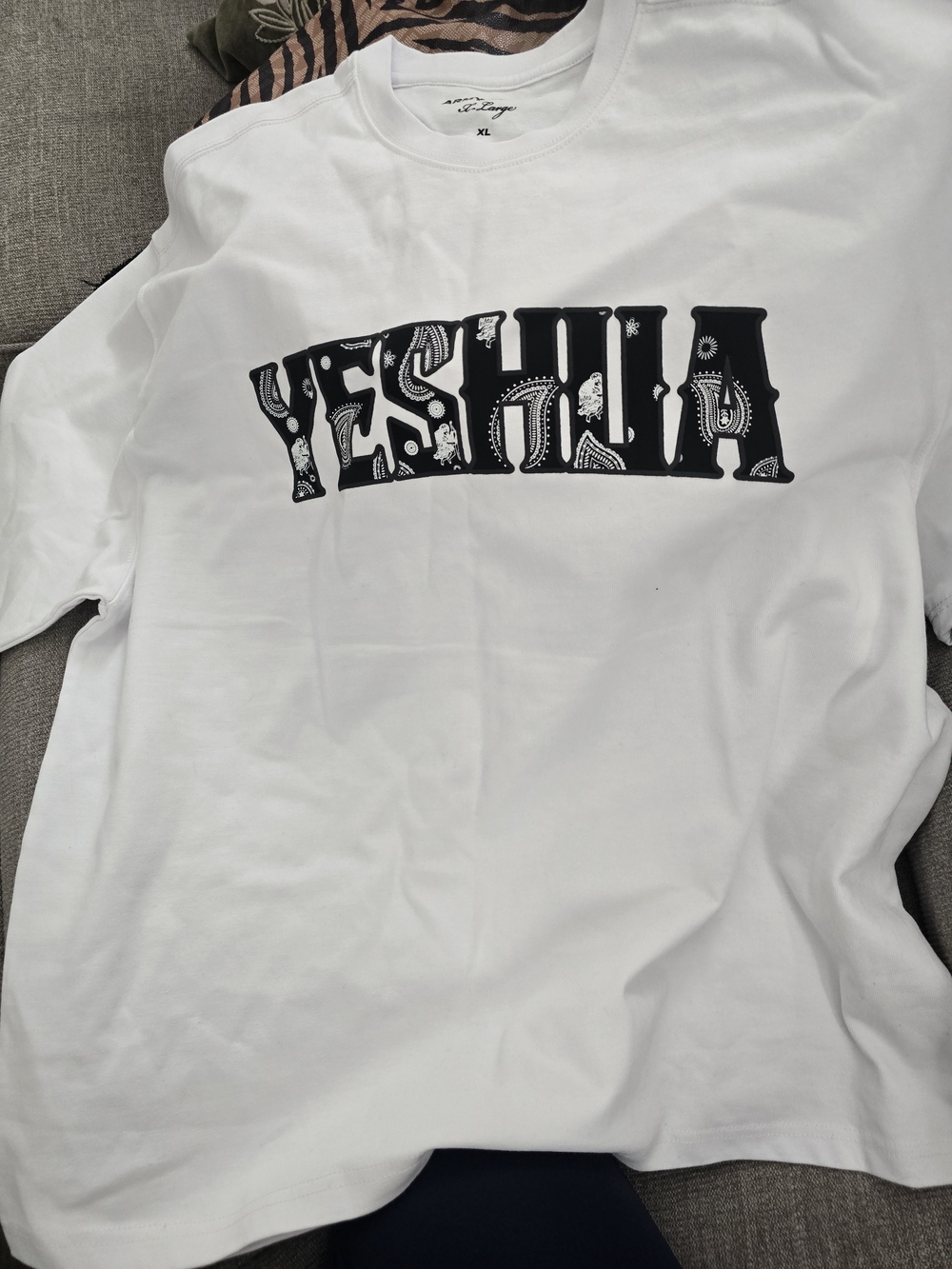 YESHUA White Graphic Logo T-Shirt